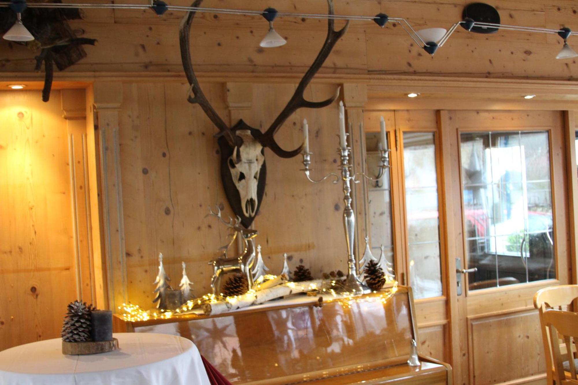 Gasthaus Auerhof Нойкирхен Экстерьер фото